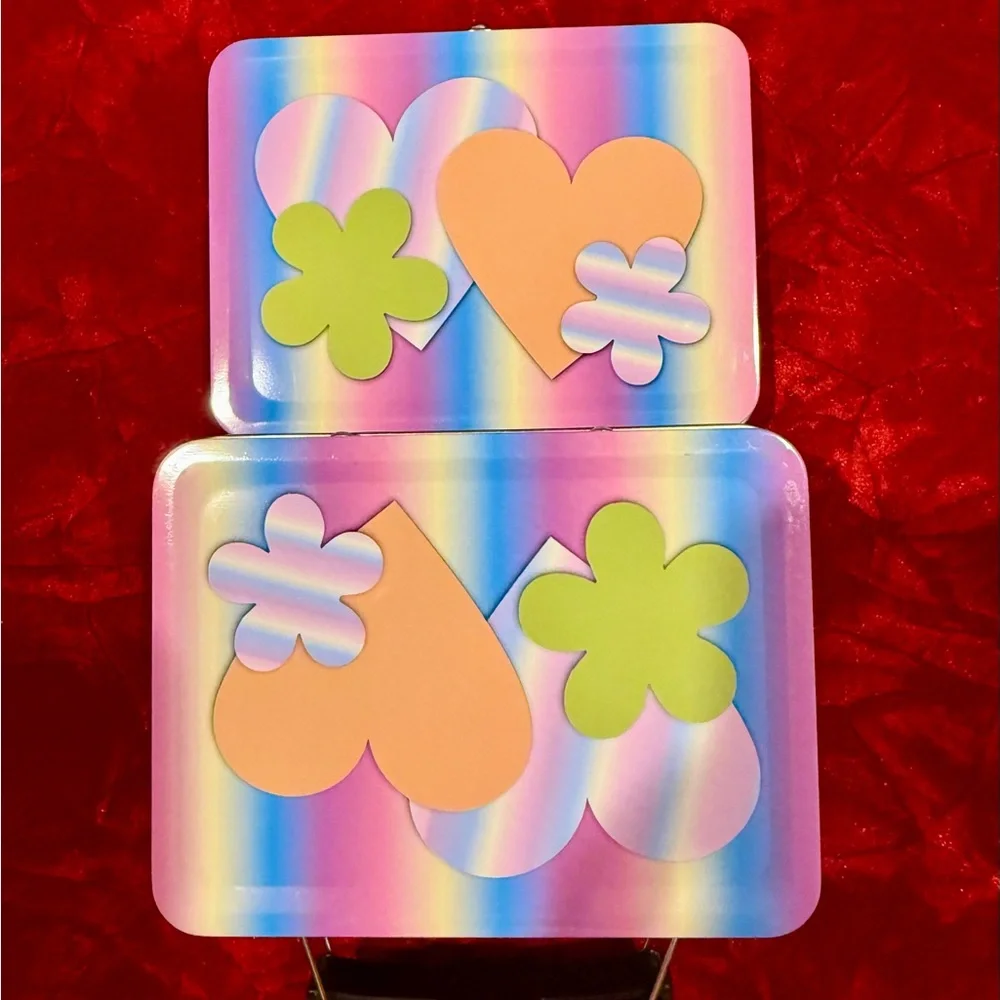 Vintage 1990s Hearts Flowers Tin Trinket Box • Mini Metal Box